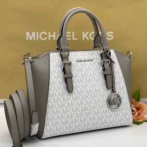 MICHAEL KORS CIARA MD MESSENGER BRIGHT WHITE